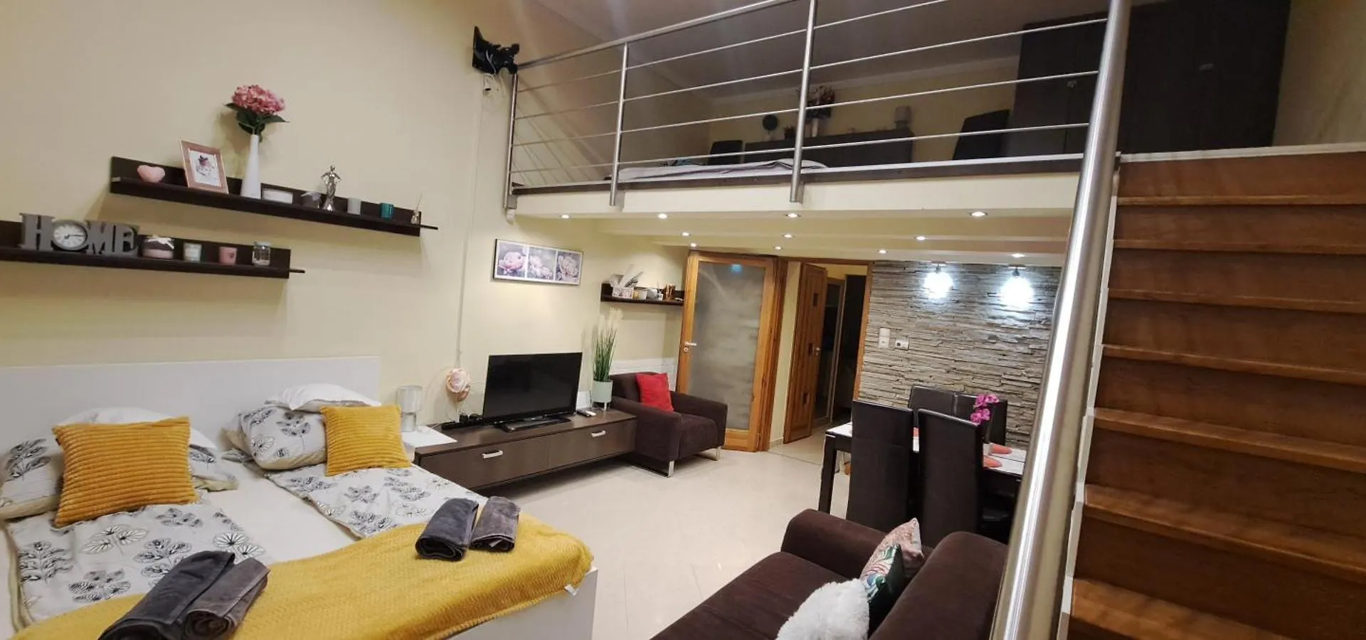 Szandi Belvarosi Apartman Szeged Apartment