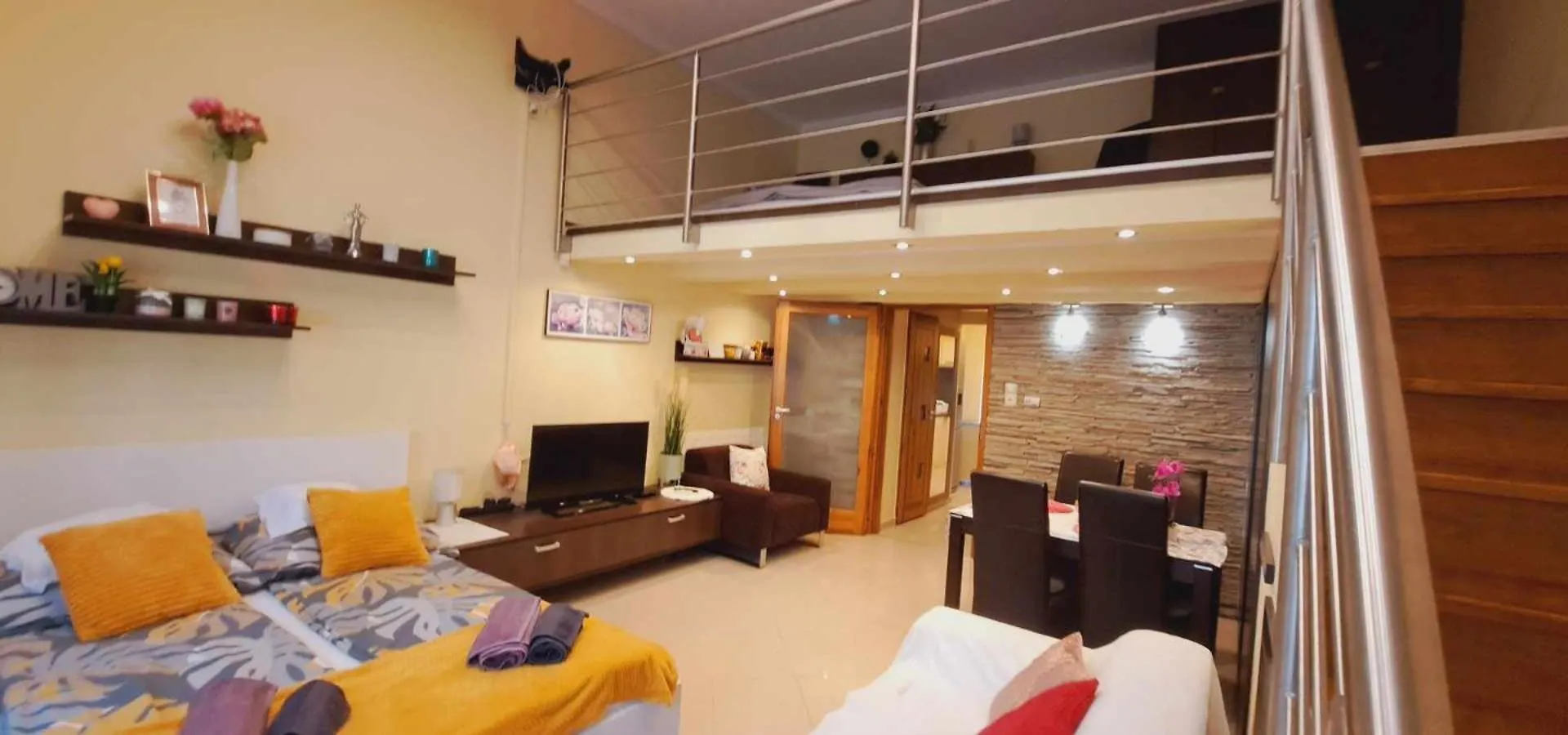 Szandi Belvarosi Apartman Szeged Apartment