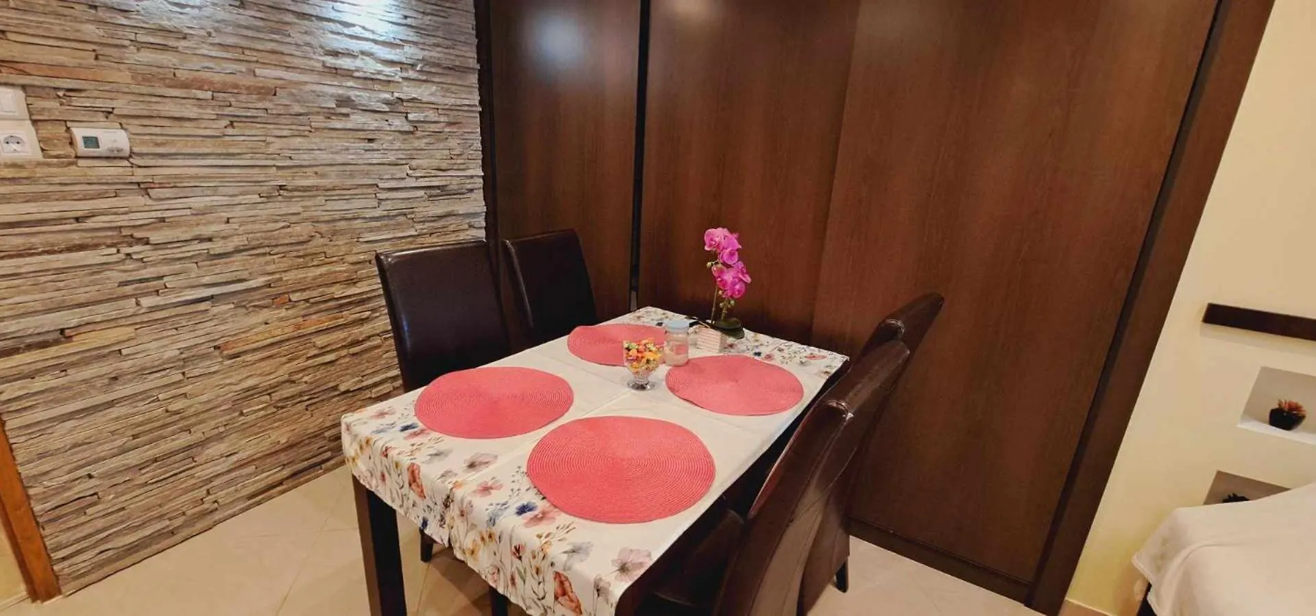 Szandi Belvarosi Apartman Szeged